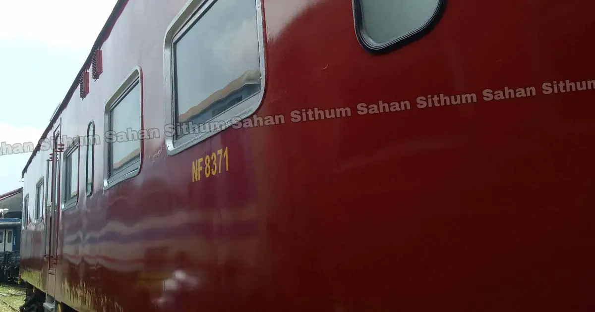 SLR Refurbished Sleeper Coach