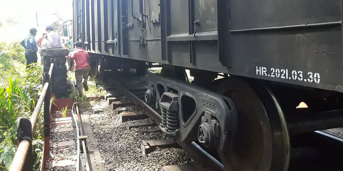 Train No 1126 Derailed near Rozella Railway Station