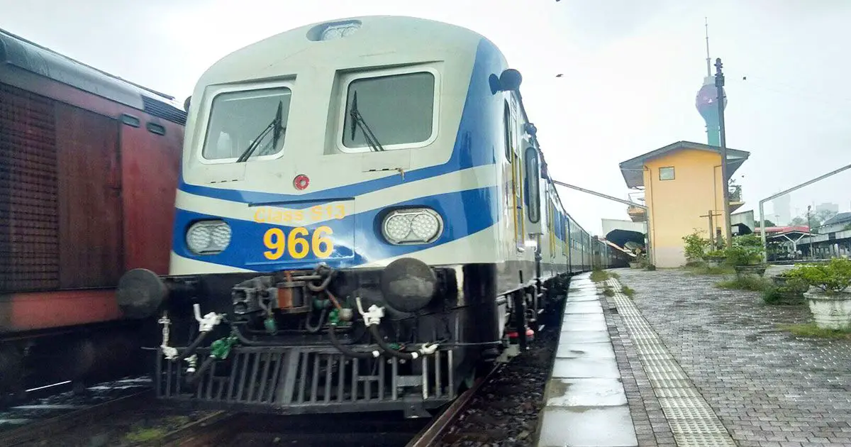 Class S13 965-966 DEMUs Trial Run