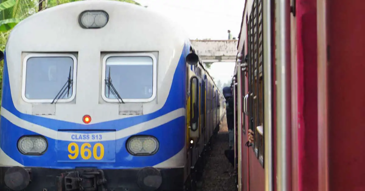 New Intercity Train Between Maradana and Beliatta