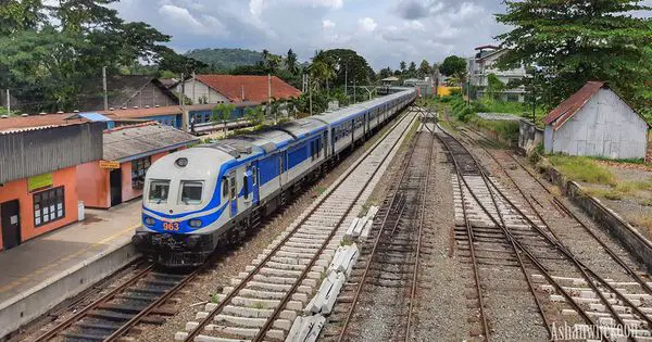 Contract Signed for Two More S13 DEMUs
